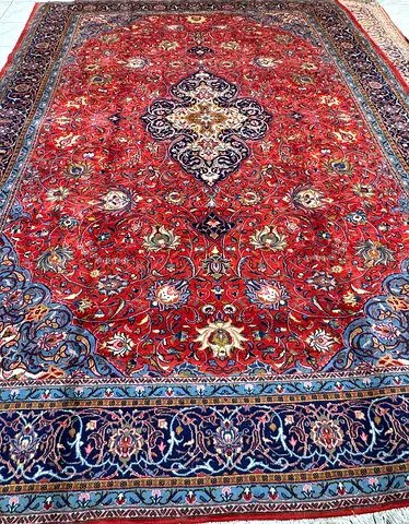 Beautiful Persian-Style Area Rug , najababad Esfahan design