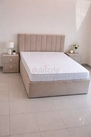 Brand new Queen size bed storage bed nd medical mattress queen bed family bed