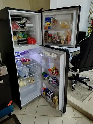 Efficient Refrigerator in Great Condition