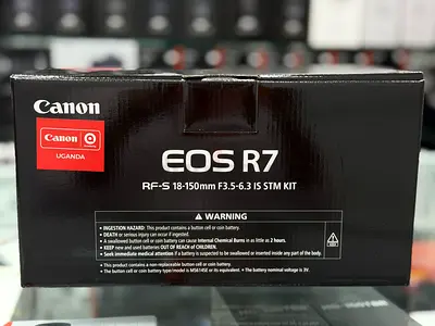 Canon EOS R7 Camera with RF-S 18-150mm Lens