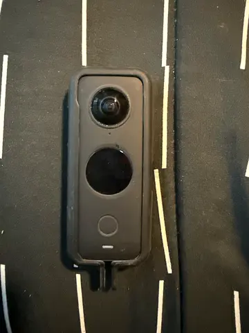 Insta360 ONE X2