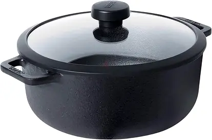 Meyer Cast Iron Dutch Oven 4.6L with Glass Lid — Pre-Seasoned