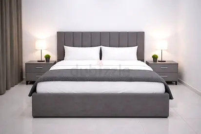 Brand new Queen size bed storage bed nd medical mattress queen bed family bed