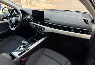 2021 AUDI A4 — миниатюра 12