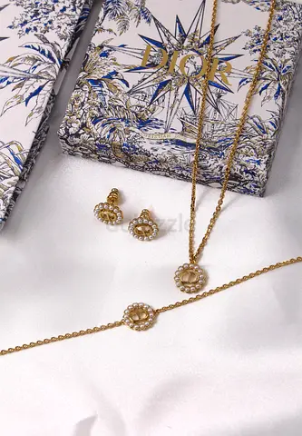 DIOR Petit CD Circle PENDANT , EARINGS  BRACLET