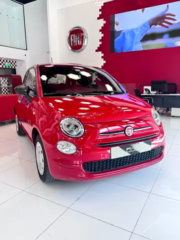 Fiat 500 Dolce Vita Base Hatchback 1.4L