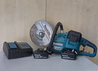 MAKITA DCE090 POWER CUTTER 36V(18v×2)