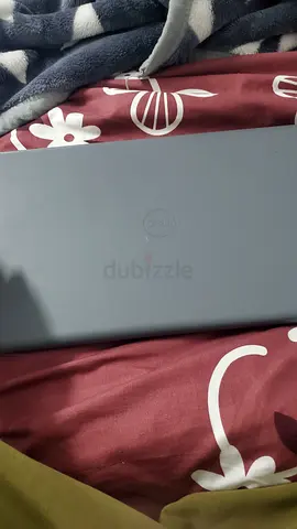 Dell laptop 512 hard disk