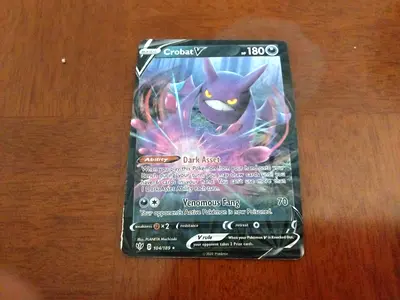Crobat V Pokémon Card