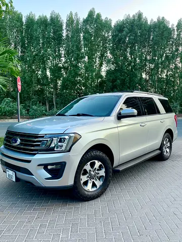 2018 Ford Expedition XLT ,, GCC specs,, under warranty and service contract  ,, original paint