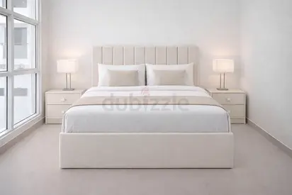 Brand new Queen size bed storage bed nd medical mattress queen bed family bed