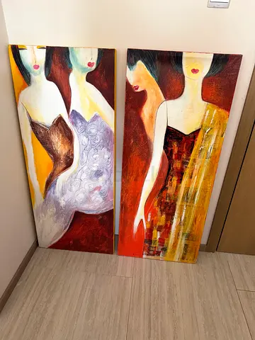 Elegant Abstract Paintings Set