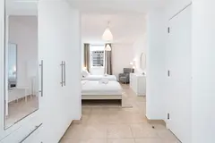 Luxury 2-Bedroom + Den at Emaar Towers I All Bills Included