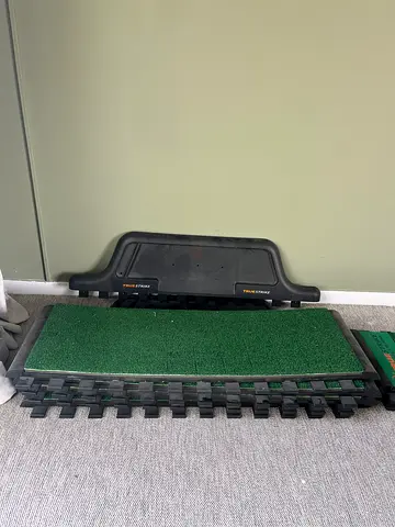 TrueStrike Indoor Interlocking Golf Practice Mats
