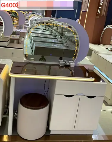 Stylish Vanity Table with Mirror