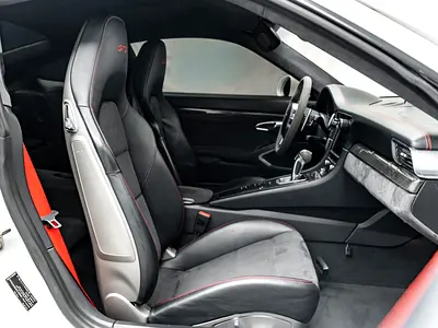 صورة مصغرة 8 لـ 2014 Porsche 911