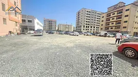 Corner plot on two streets, freehold, open to all nationalities, residential/commercial, close to al