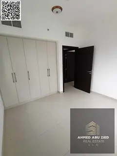 Free parking | Built-in wardrobes | Central air conditioning | 2 bathrooms | Excellent finishes | 2