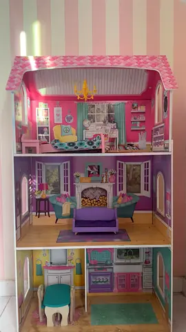 Charming Dollhouse with Furniture and Accessories