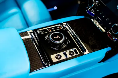 2022 ROLLS-ROYCE CULLINAN — миниатюра 12