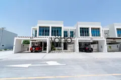 VASTU | SINGLE ROW | CORNER UNIT | NEXT TO PARK