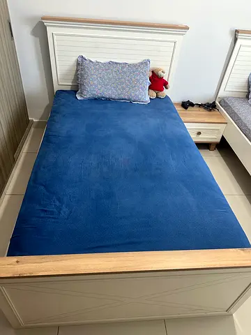 Comfortable white Bed with mattress price is negotiable