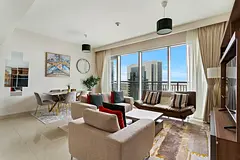 Elegant 1BR | Premium Amenities | Sea View