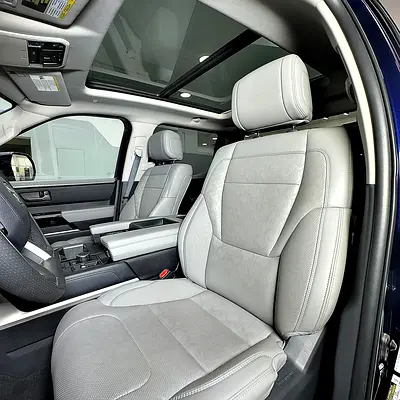 2023 Toyota TUNDRA — фото 10