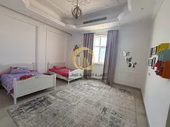 For sale: a villa in the Fay area of Al-Suyouh suburb, Al-Murda 2 area, with a space of 12,000 sq ft