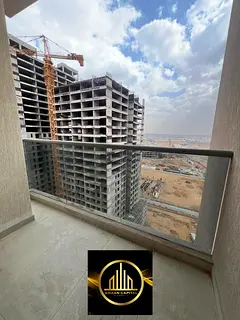 Studio for rent in the Al-Amira area with an open view and a balcony