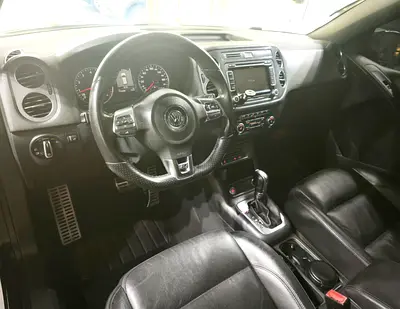 2013 Volkswagen TIGUAN — миниатюра 8