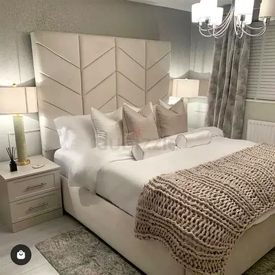 Stylish and Cozy King Size Bed with Nightstands