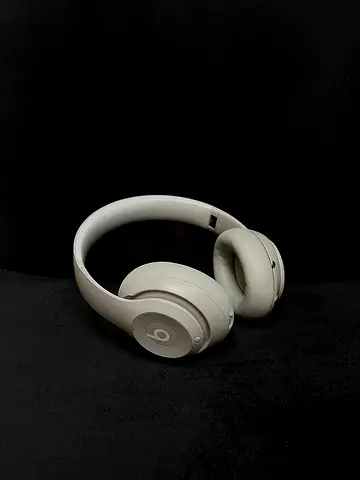 Beats Studio pro wireless headphone
