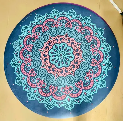 Beautiful Abstract Round Rug