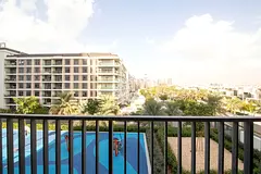 Hot Space to Live In | Brand New | Modern Finished