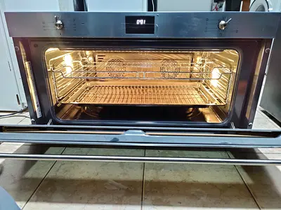 Modern smeg latest model Built-in Oven 90cm for Sale