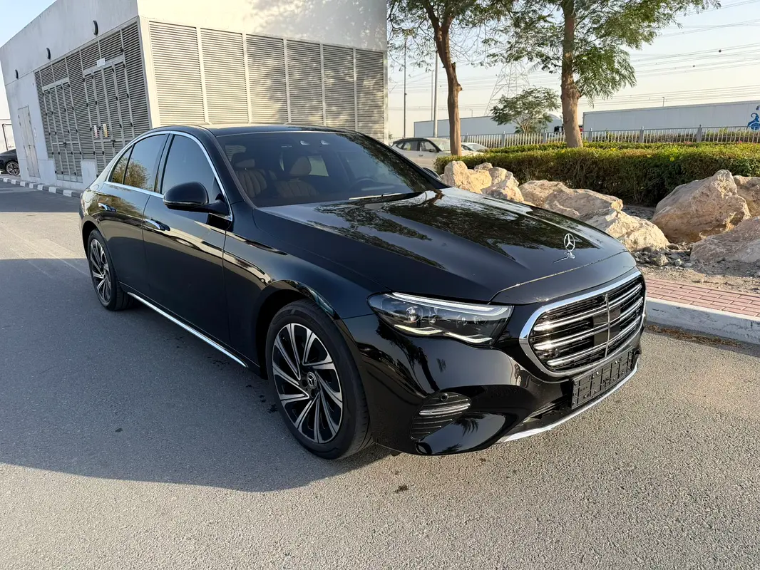 E 300