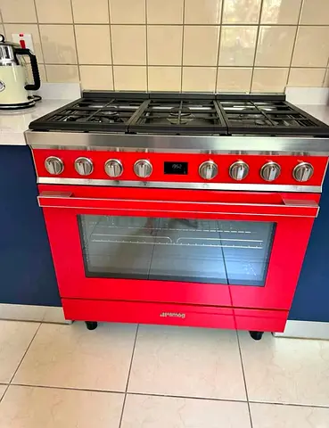 smeg 6 burner gas with electric oven cooking range