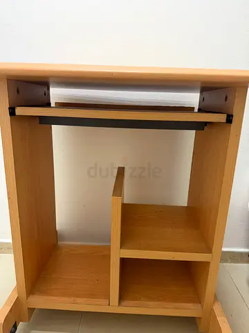 Computer table with storage
