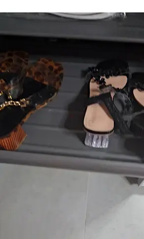 IKEA Single Wardrobe with Shoe Rack Mirror Door
• Suitable for one person
• Heavy glass mirror door