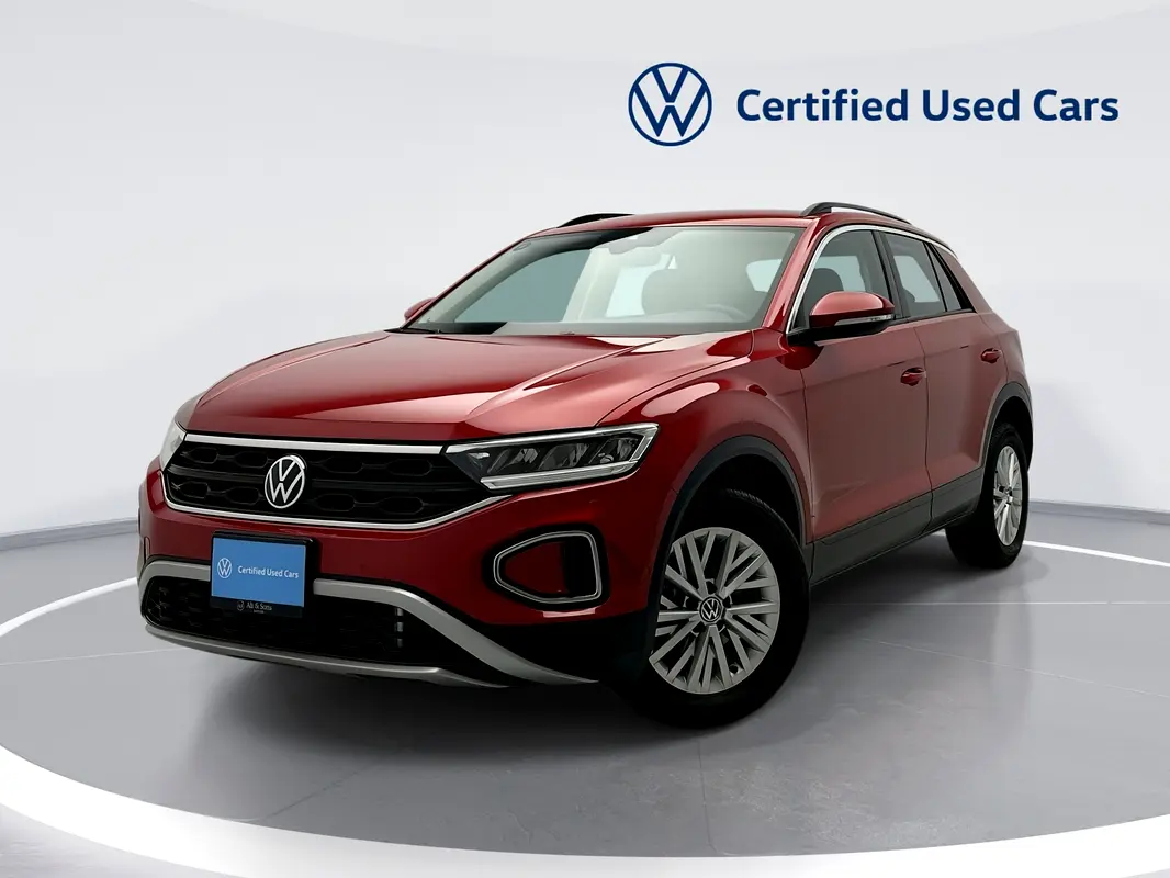 Volkswagen T-Roc 2024 — photo 1 of 20