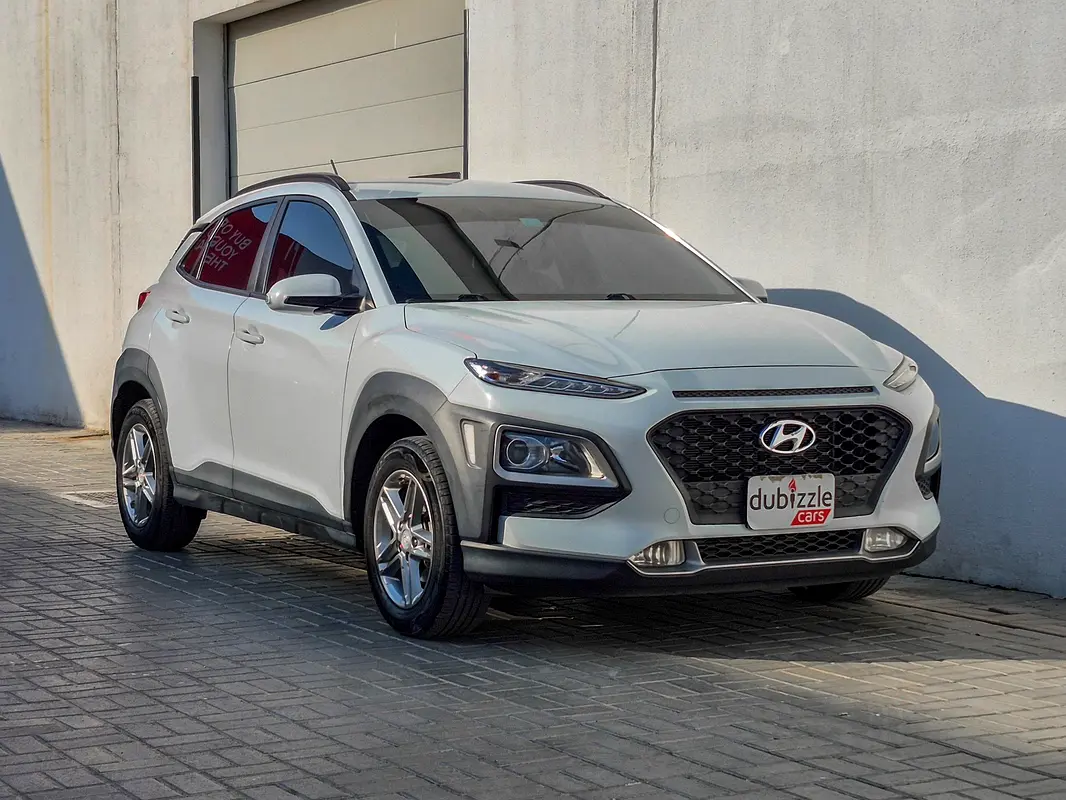 Hyundai Kona 2019 — photo 1 of 14