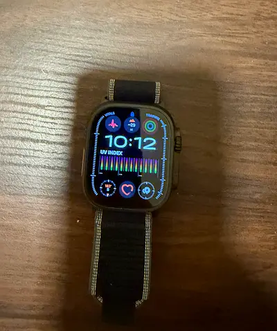 Apple Ultrawatch 3 in excellent condition