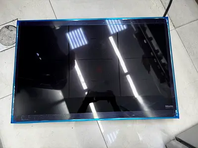 Miele km7575 latest model built-in induction hob 80cm