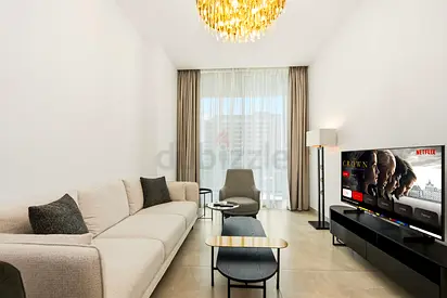 New, Bright & Cozy 1BD at Paragon by IGO, Dubai