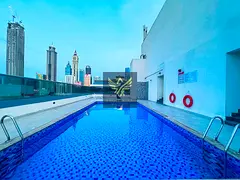 Large Apartment // Near Financial Center // All Amenities