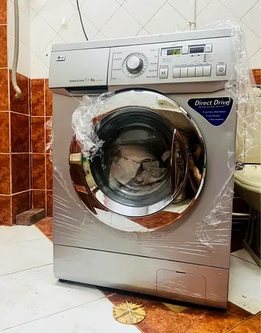 Lg washer dryer 7+4kg freestanding