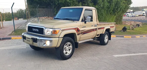 TOYOTA SHAS 2021 ALFUTAIM FULL OPTION VERY CLEAN تويوتا شاص خليجي الفطيم فل اوبشن نظيفة جداً وكالة