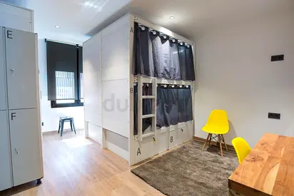 Bed Space‼️@Metro HURRY UP Deira City Center FlagShip Hotel Project Dnata Building