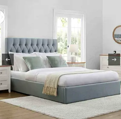 Modern Upholstered King Size Bed with Storage